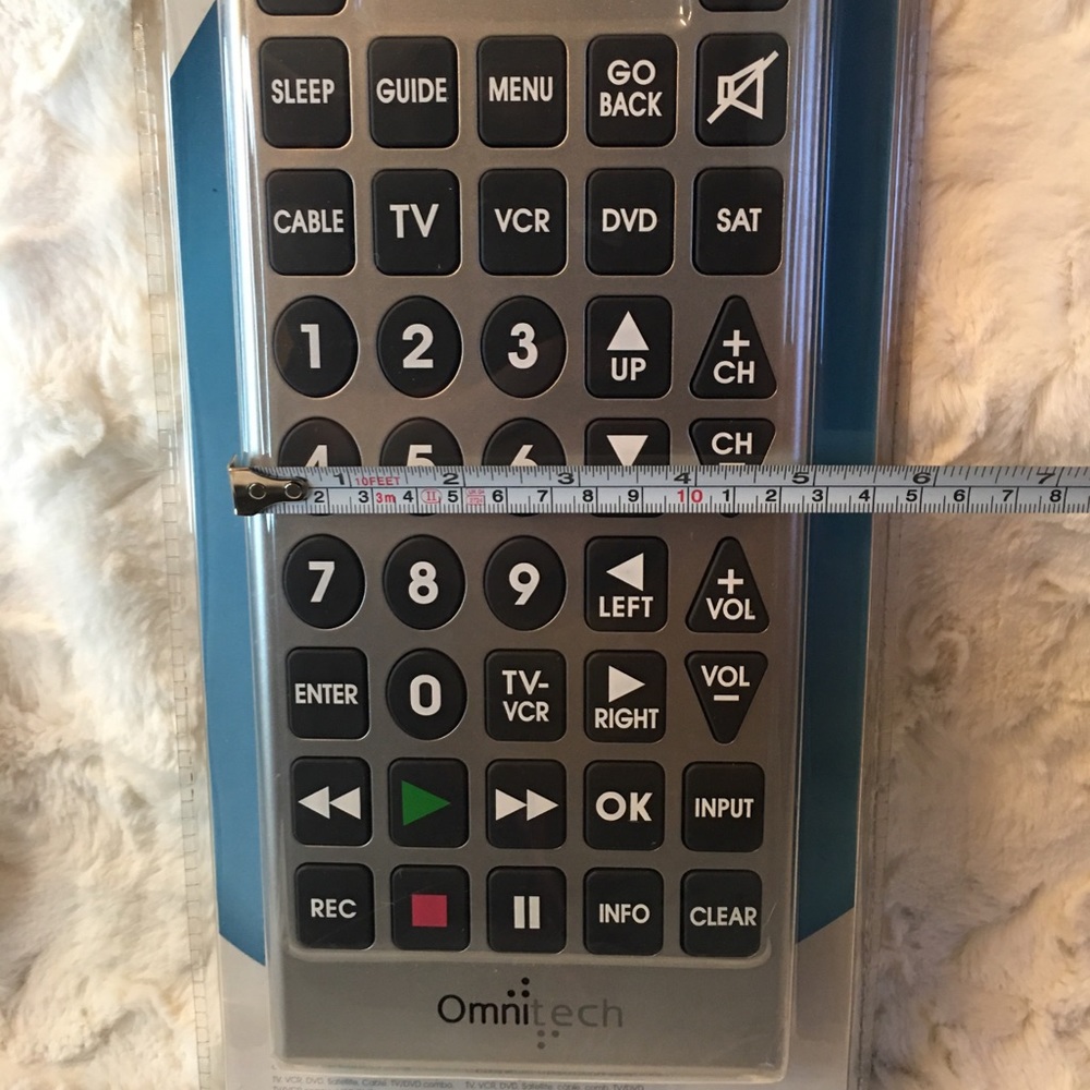 Giant Universal Remote - Picture 4 of 6